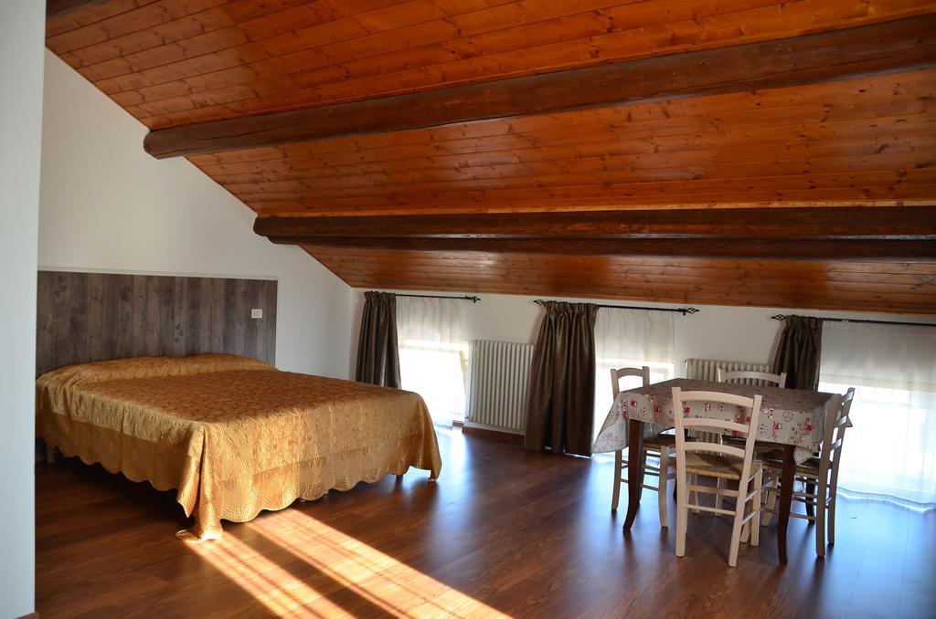 Villa Agriturismo Alla Corte à Costabissara Extérieur photo